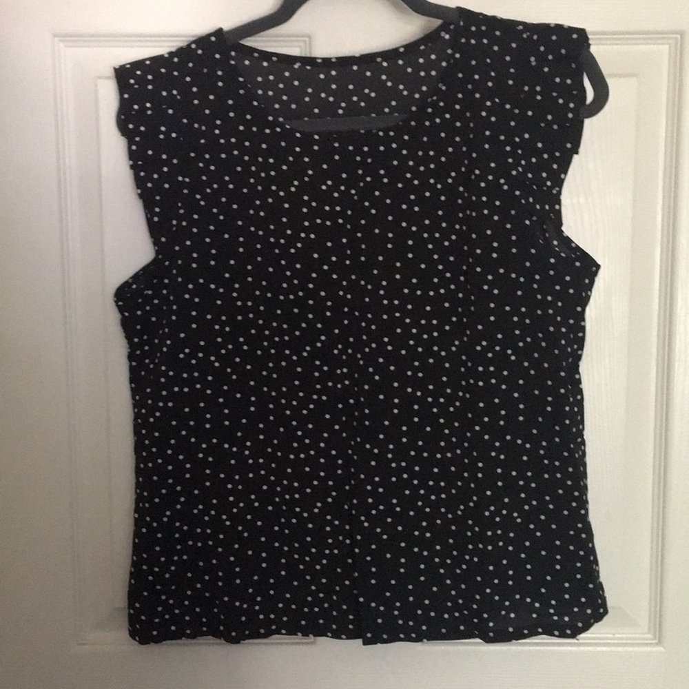 Black with polkadots top